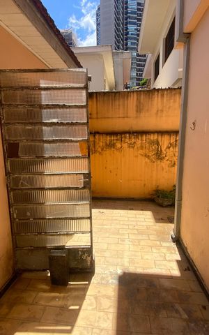 Casa para alugar com 110m², 2 quartos e 2 vagas Casa para alugar com 110m², 2 quartos e 2 vagasÁrea de Serviço