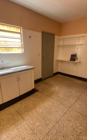 Casa para alugar com 110m², 2 quartos e 2 vagas Casa para alugar com 110m², 2 quartos e 2 vagasCozinha