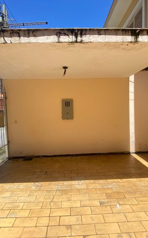 Casa para alugar com 110m², 2 quartos e 2 vagas Casa para alugar com 110m², 2 quartos e 2 vagasGaragem