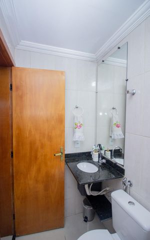 Apartamento à venda com 133m², 3 quartos e 2 vagas Apartamento à venda com 133m², 3 quartos e 2 vagasBanheiro Social