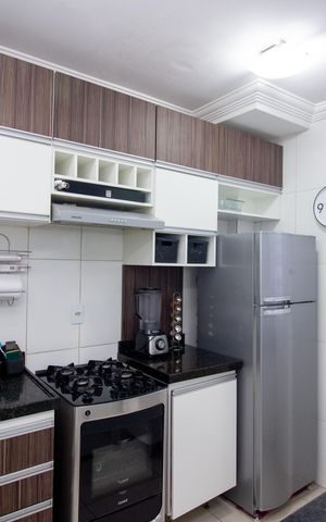Apartamento à venda com 133m², 3 quartos e 2 vagas Apartamento à venda com 133m², 3 quartos e 2 vagasCozinha e Área de Serviço
