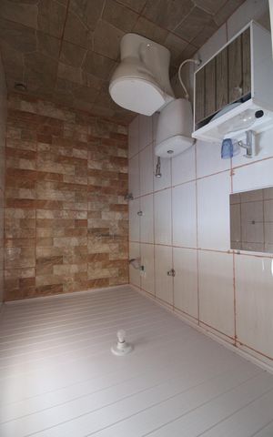 Casa para alugar com 70m², 2 quartos e sem vagaBanheiro
