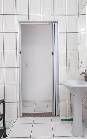Casa à venda com 250m², 2 quartos e 5 vagasBanheiro