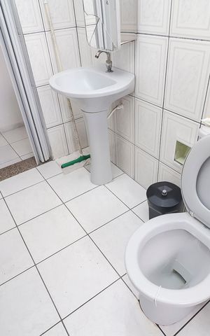 Casa à venda com 250m², 2 quartos e 5 vagasBanheiro