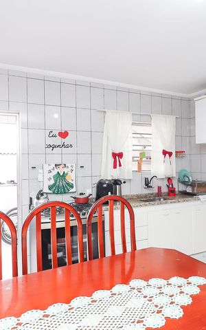 Casa à venda com 250m², 2 quartos e 5 vagasCozinha