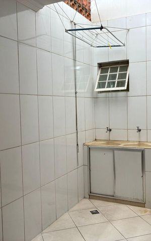 Casa para alugar com 200m², 3 quartos e sem vaga Casa para alugar com 200m², 3 quartos e sem vagaÁrea de serviço
