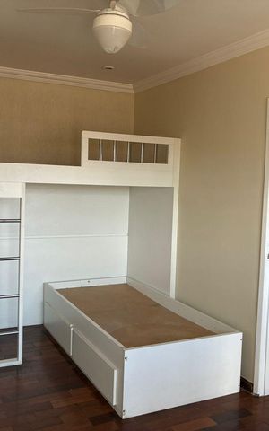 Casa para alugar com 200m², 3 quartos e sem vaga Casa para alugar com 200m², 3 quartos e sem vagaQuarto