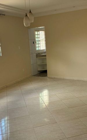 Casa para alugar com 200m², 3 quartos e sem vaga Casa para alugar com 200m², 3 quartos e sem vagaSala