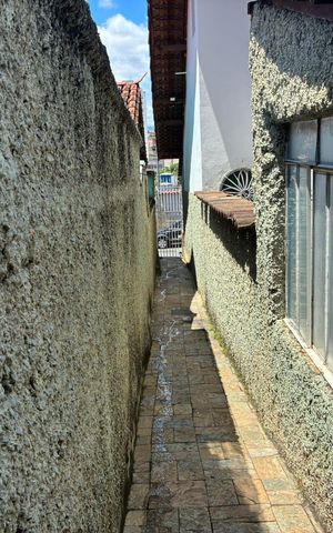 Casa para alugar com 200m², 3 quartos e sem vaga Casa para alugar com 200m², 3 quartos e sem vagaÁrea externa