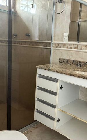 Casa para alugar com 200m², 3 quartos e sem vaga Casa para alugar com 200m², 3 quartos e sem vagaBanheiro