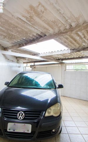 Casa à venda com 100m², 3 quartos e 3 vagas Casa à venda com 100m², 3 quartos e 3 vagasGaragem