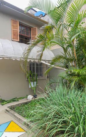 Casa para alugar com 150m², 2 quartos e 2 vagas