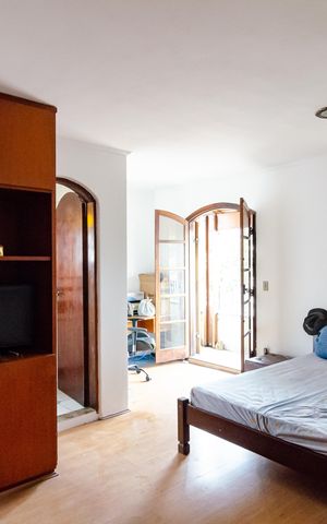 Casa para alugar com 256m², 3 quartos e 3 vagas Casa para alugar com 256m², 3 quartos e 3 vagasSuíte 2