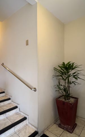Apartamento à venda com 55m², 2 quartos e 1 vaga Apartamento à venda com 55m², 2 quartos e 1 vagaHall de entrada
