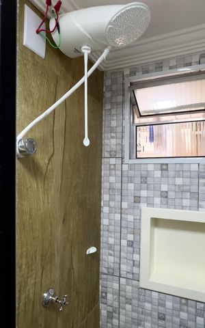 Apartamento à venda com 55m², 2 quartos e 1 vaga Apartamento à venda com 55m², 2 quartos e 1 vagaBanheiro