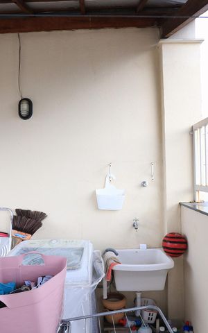 Apartamento à venda com 100m², 4 quartos e 2 vagas Apartamento à venda com 100m², 4 quartos e 2 vagasÁrea de Serviço