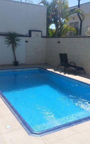 Casa de condomínio para alugar com 350m², 4 quartos e 4 vagas