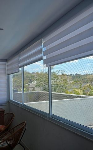 Casa de condomínio para alugar com 350m², 4 quartos e 4 vagas