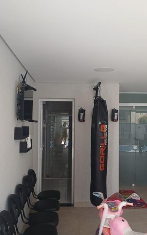Casa de condomínio para alugar com 350m², 4 quartos e 4 vagas