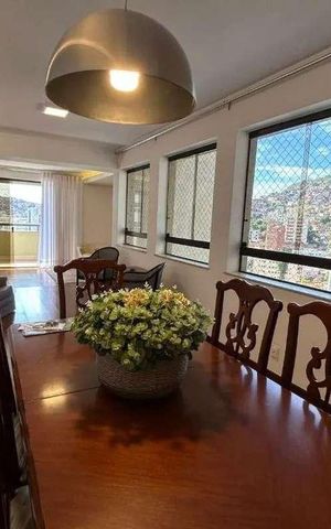 Apartamento à venda com 255m², 4 quartos e 4 vagas