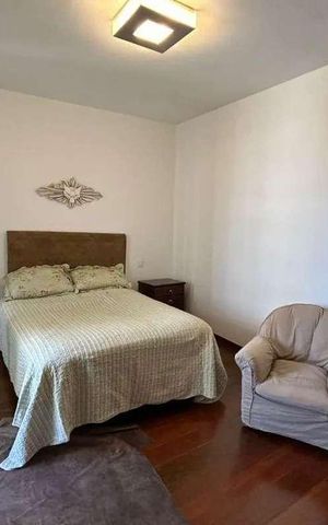Apartamento à venda com 255m², 4 quartos e 4 vagas