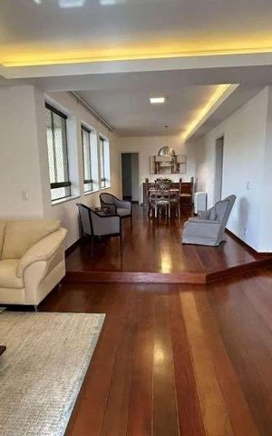 Apartamento à venda com 255m², 4 quartos e 4 vagas