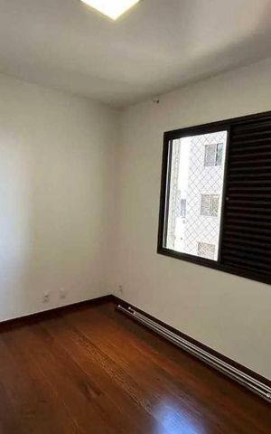 Apartamento à venda com 255m², 4 quartos e 4 vagas