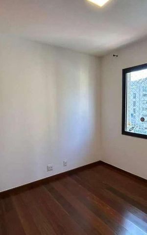 Apartamento à venda com 255m², 4 quartos e 4 vagas