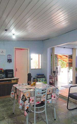 Casa à venda com 137m², 2 quartos e 2 vagasCozinha