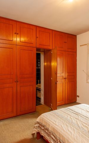 Casa à venda com 336m², 3 quartos e 4 vagasQuarto Suíte 1