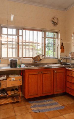 Casa à venda com 336m², 3 quartos e 4 vagasCozinha