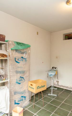 Casa à venda com 336m², 3 quartos e 4 vagasQuarto de Serviço 2