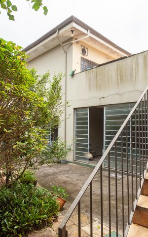 Casa à venda com 336m², 3 quartos e 4 vagasQuintal