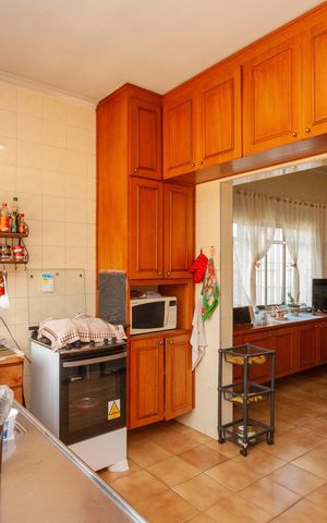 Casa à venda com 336m², 3 quartos e 4 vagasCozinha