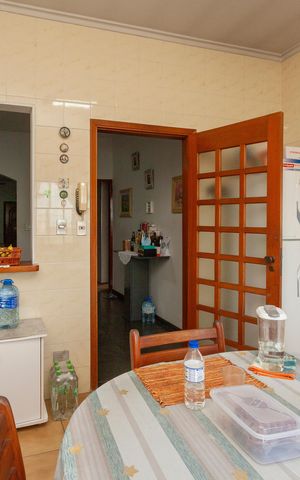 Casa à venda com 336m², 3 quartos e 4 vagasCozinha