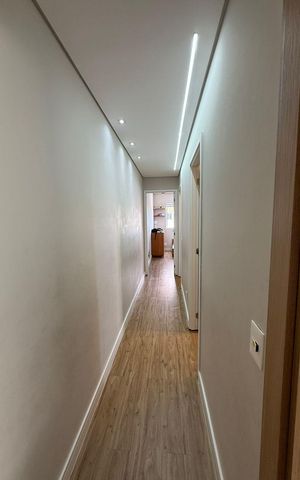Apartamento para alugar com 116m², 3 quartos e 2 vagas Apartamento para alugar com 116m², 3 quartos e 2 vagasCorredor