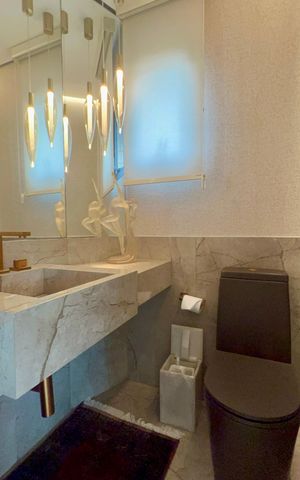 Apartamento para alugar com 200m², 3 quartos e 3 vagas Apartamento para alugar com 200m², 3 quartos e 3 vagasLavabo