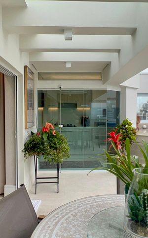 Apartamento para alugar com 200m², 3 quartos e 3 vagas Apartamento para alugar com 200m², 3 quartos e 3 vagasCobertura