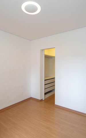 Apartamento à venda com 93m², 3 quartos e 2 vagas Apartamento à venda com 93m², 3 quartos e 2 vagasQUARTO1