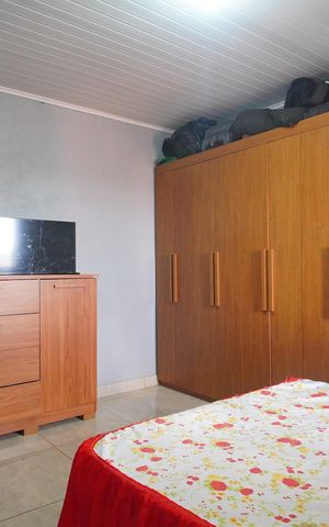 Casa à venda com 80m², 2 quartos e 2 vagasSuíte