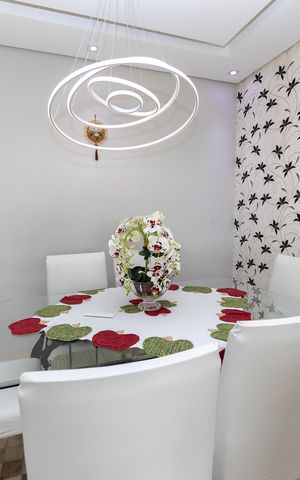 Apartamento à venda com 105m², 3 quartos e 2 vagas Apartamento à venda com 105m², 3 quartos e 2 vagasSala