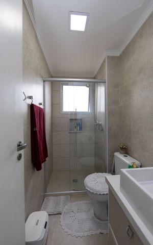 Apartamento à venda com 105m², 3 quartos e 2 vagas Apartamento à venda com 105m², 3 quartos e 2 vagasBanheiro da Suite
