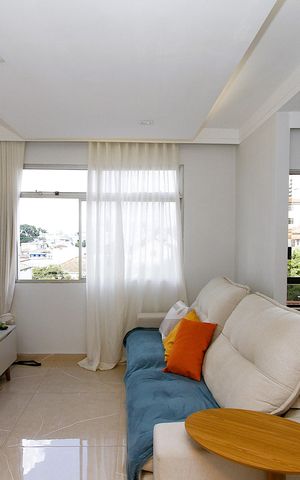 Apartamento à venda com 90m², 3 quartos e 2 vagasSala