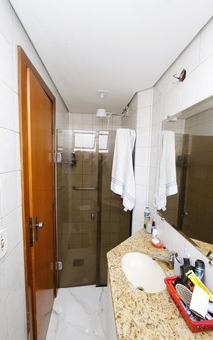 Apartamento à venda com 90m², 3 quartos e 2 vagasBanheiro da Suíte