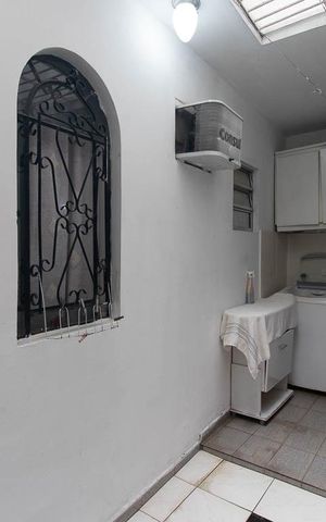 Casa à venda com 200m², 4 quartos e 2 vagasÁrea de Serviço