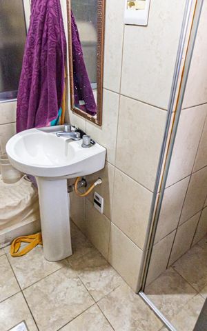 Casa para alugar com 120m², 3 quartos e sem vaga Casa para alugar com 120m², 3 quartos e sem vagaBanheiro