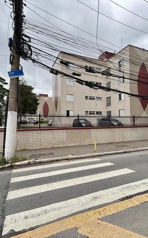 Apartamento para alugar com 42m², 2 quartos e 1 vaga Apartamento para alugar com 42m², 2 quartos e 1 vagaFachada