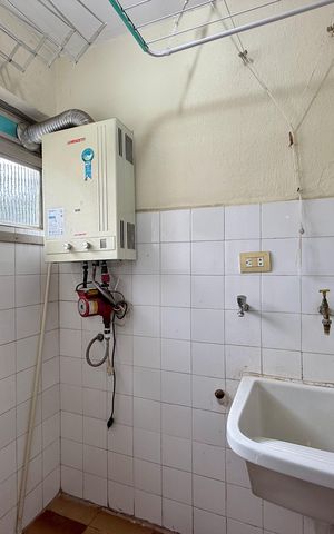 Apartamento para alugar com 42m², 2 quartos e 1 vaga Apartamento para alugar com 42m², 2 quartos e 1 vagaÁrea de Serviço