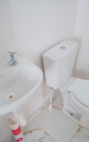 Apartamento para alugar com 41m², 2 quartos e 1 vagaBanheiro Corredor