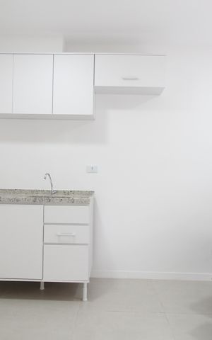 Apartamento à venda com 40m², 2 quartos e sem vagaSala/Cozinha